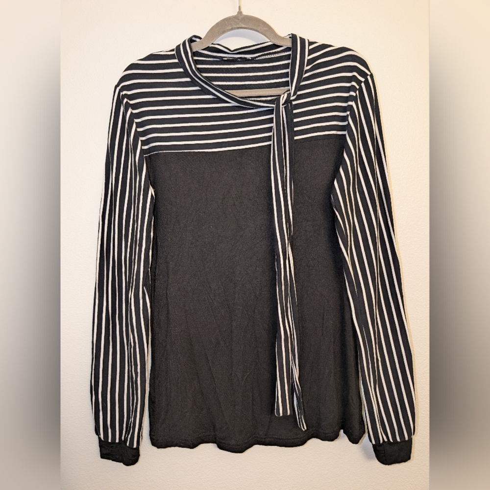 Zeagoo Black and White Striped Blouse Womens Size Large